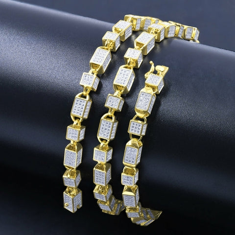 Flamboyant CZ Chain | 962602 - Beaming Expressions